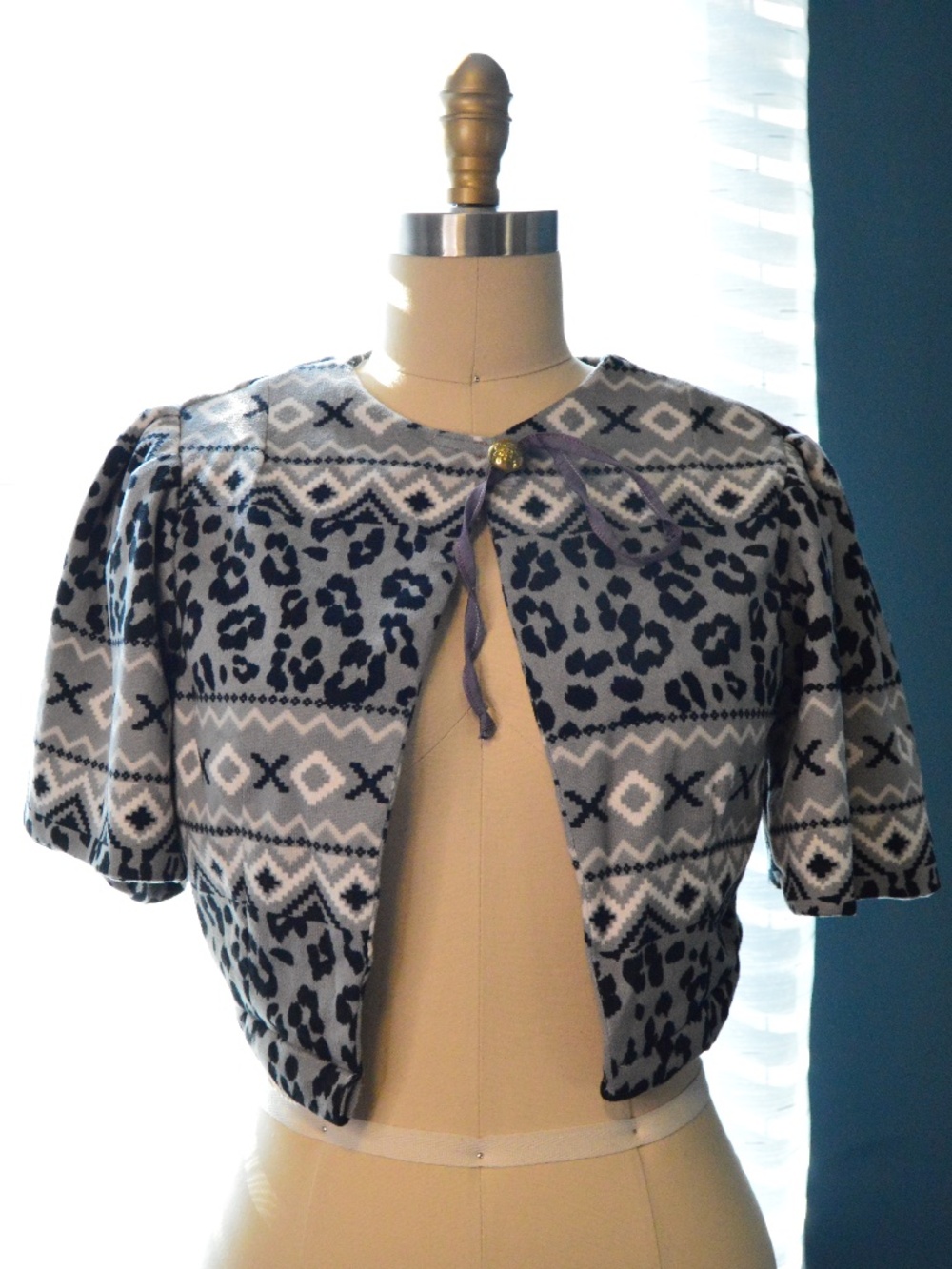 Atelier-Made Grey Leopard Bolero, Short Sleeved Crop Jacket S-M, Fully Lined